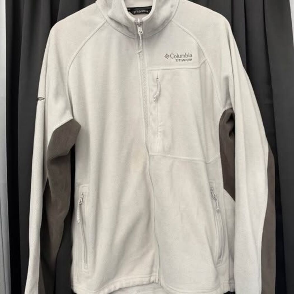 Columbia Men’s Titanium Interchange Inner gray zip up liner jacket - size XL